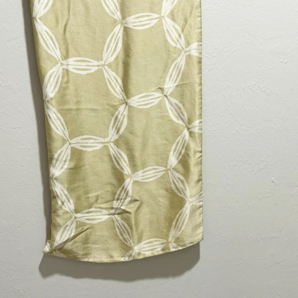 WEST ELM Green Abstract Print Lumbar Pillow Cover 100% Silk Zip Close 12” X 20”